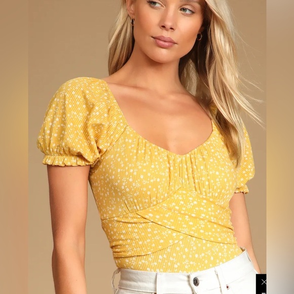 Come Into Bloom Mustard Yellow Floral Print Tie-Back Bodysuit - Size Medium - Picture 1 of 7